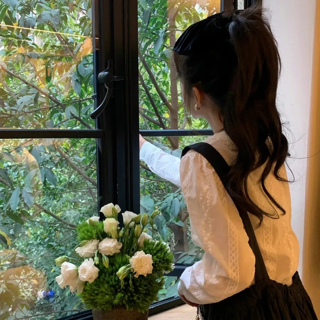 露台春潮